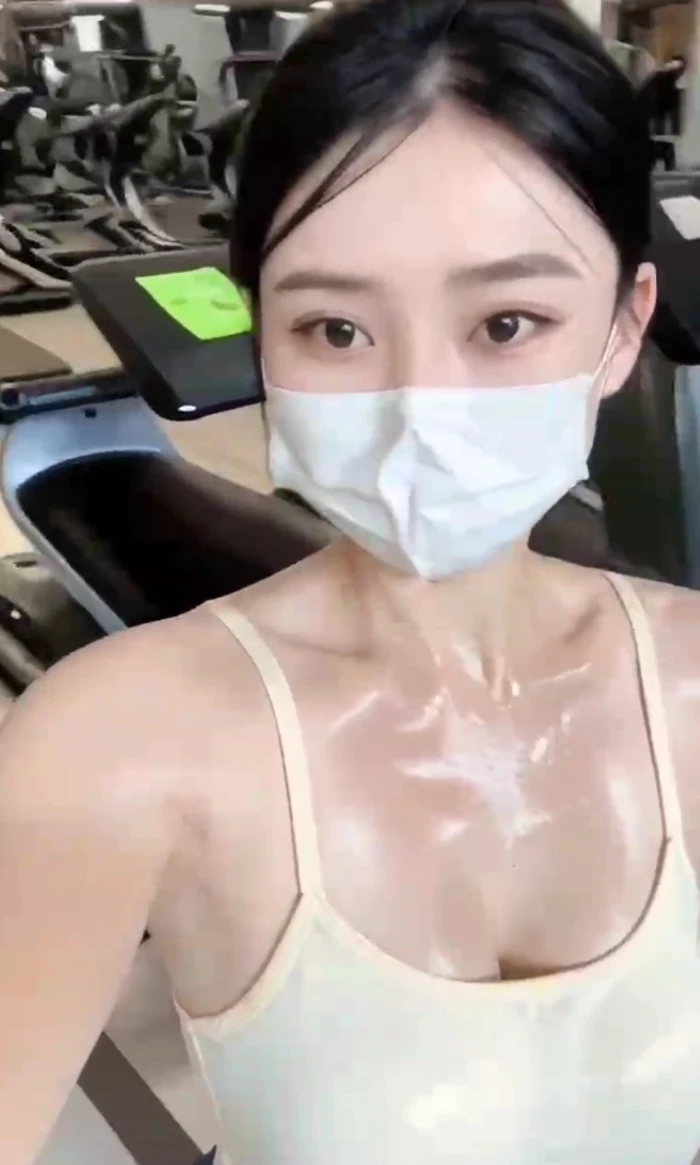 图片[2]-AI口罩美女健身写真教学，不用MJ，不用哩布，不用任何会员，纯屌丝玩法-副业库